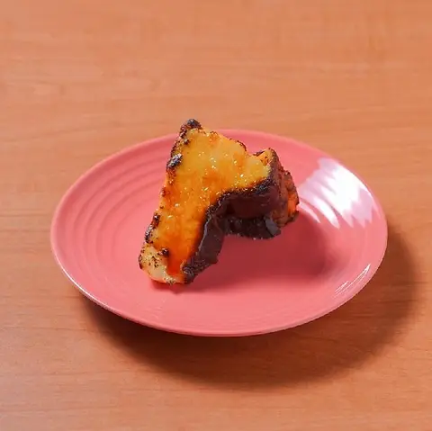 こんがり焼き上げたバスクチーズケーキ